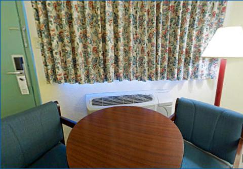 Americas Best Value Inn وينشستر الغرفة الصورة